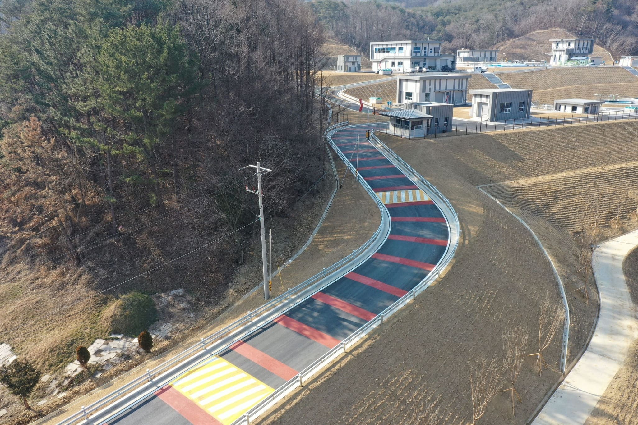 미끄럼방지 포장재 시공 현장 2